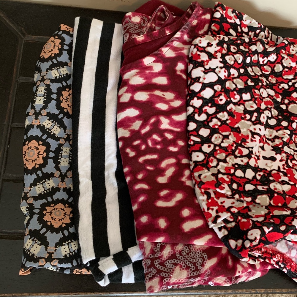 4 Tank Top/ Camis 🔥ALL 4!!